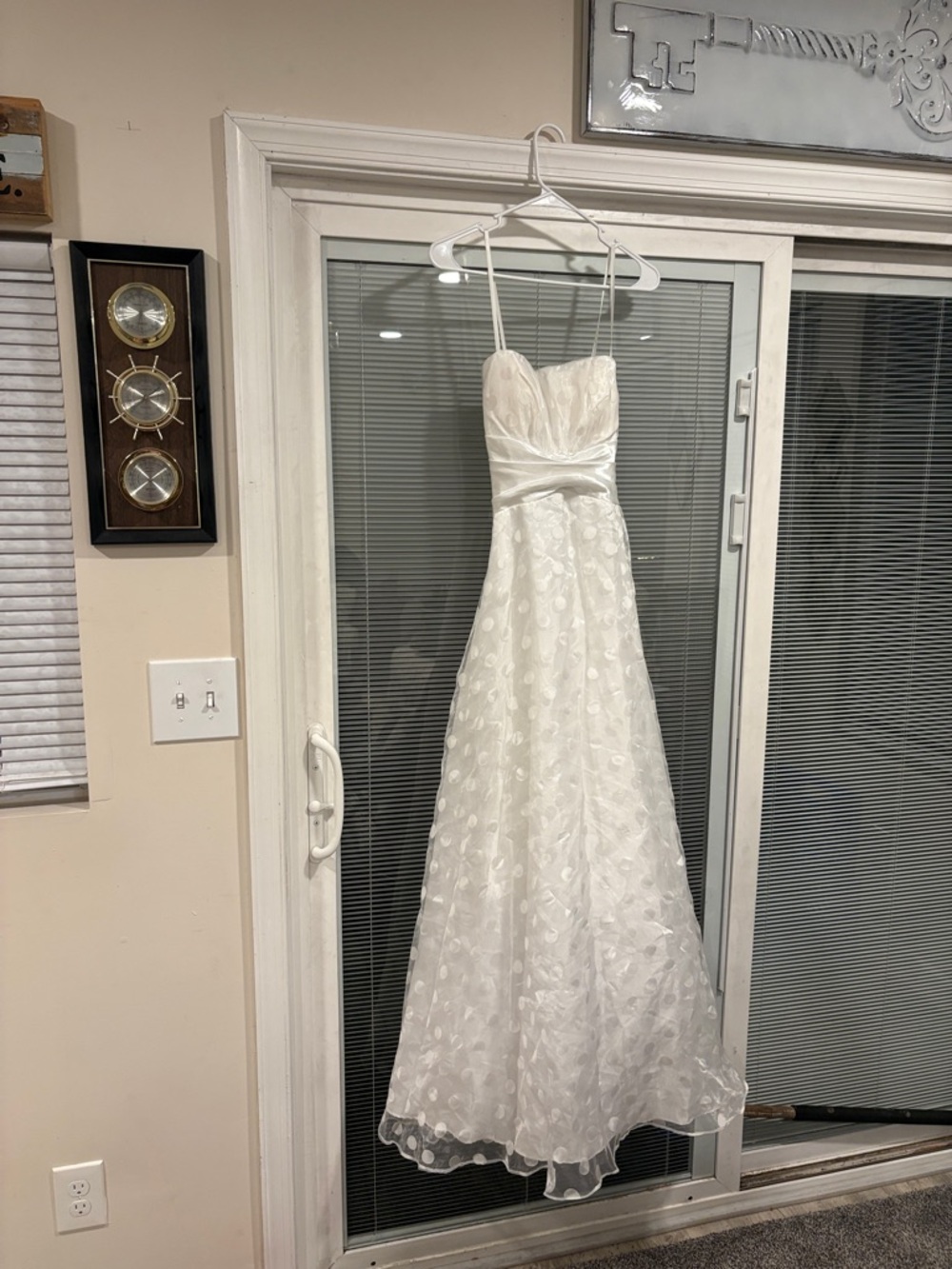 Josh & Jazz White Strapless Formal Dress